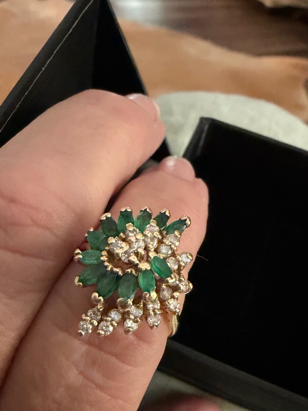 Gold 14k Large Cluster Ring with Emeralds and Diamonds Gorgeous size 8